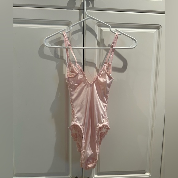 La Perla Vintage Pink Lace One Piece Lingerie Size 32 Small - Picture 7 of 8